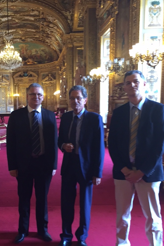 Audition au Sénat par la Commission des Affaires Sociales Dr Emmanuel Florentin (SNSH), Dr Alain Milon (Sénateur), Dr Gaël Belliot (SNSH)